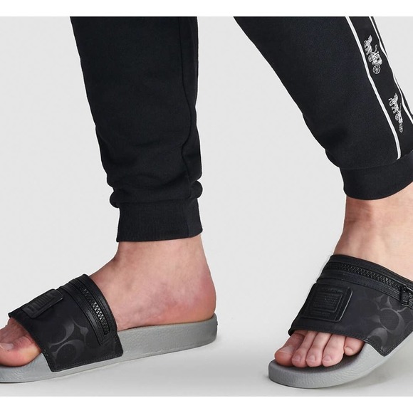 New Coach men Slide With Pocket - Picture 3 of 8
